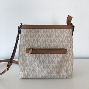 Michael Kors crossbody purse